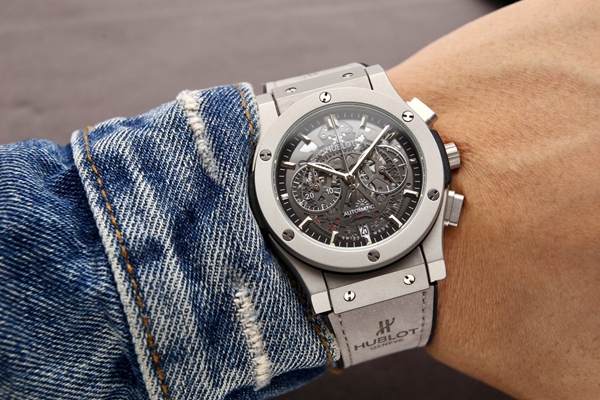 ウブロコピー時計素材ディテール